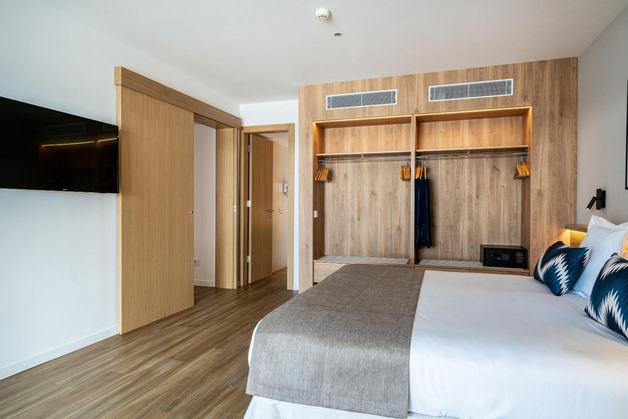 Thb Bamboo Alcudia - Adults Only Hotel Port de Alcudia  Exterior photo