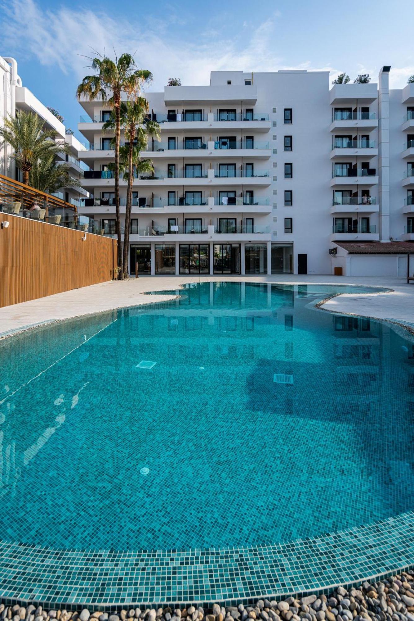 Thb Bamboo Alcudia - Adults Only Hotel Port de Alcudia  Exterior photo